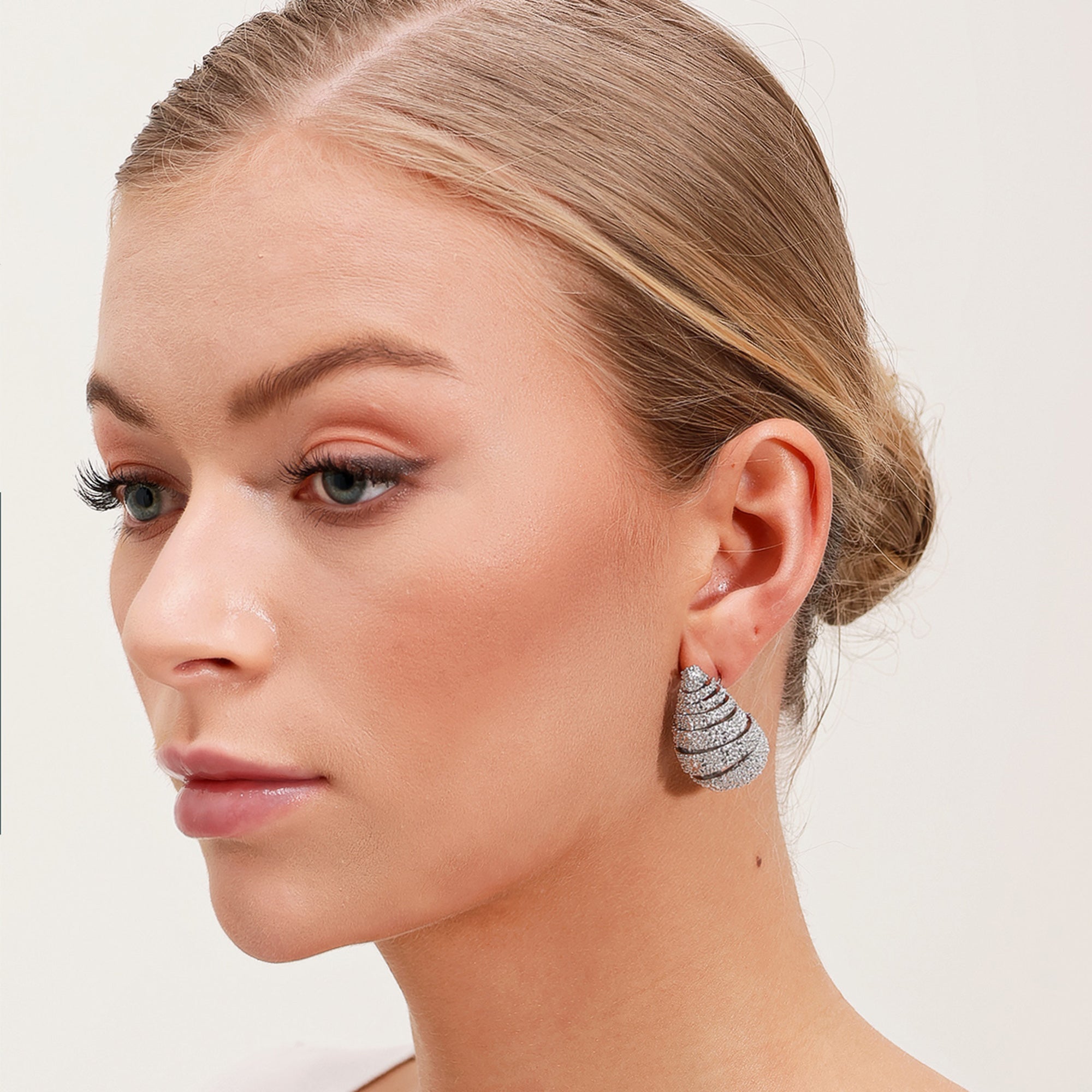 SILVER HIVE EARRINGS